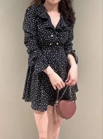숏 프릴 올인원