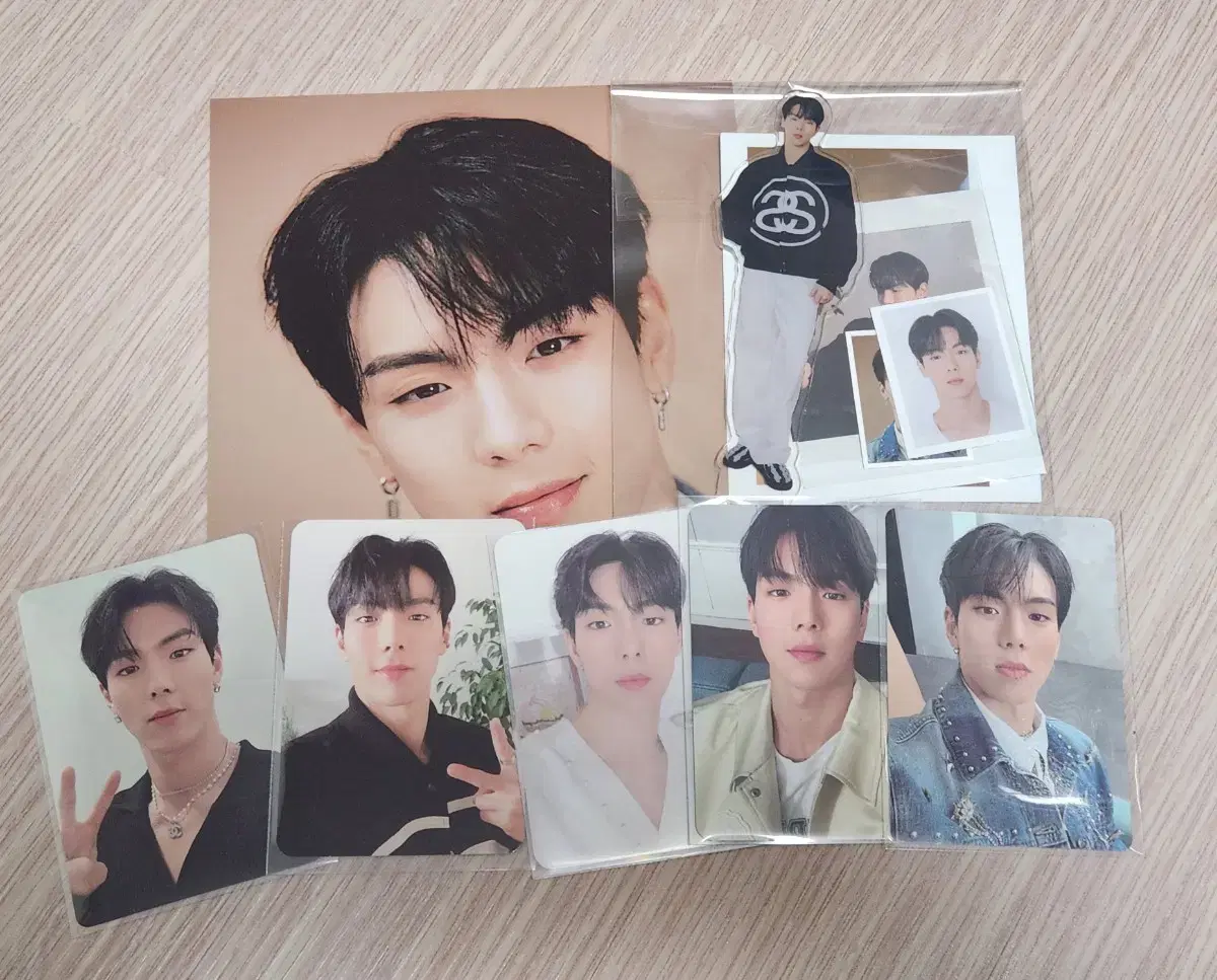 Monsta X Shownu Poca DVD Kit Seasons Greetings Poca Set Buncheol