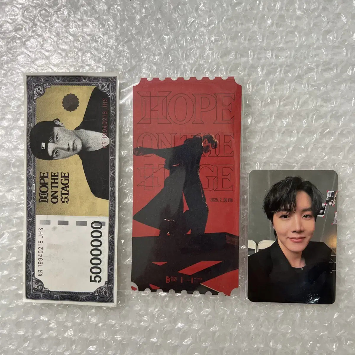방탄 제이홉 콘서트 첫콘 아미존 포카 특전 서울 한정 컨페티 bts