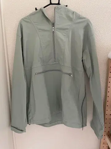 하프 지퍼 후드티