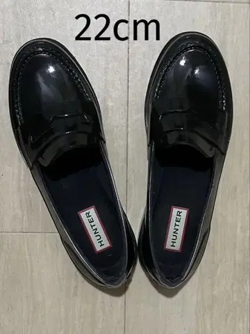 헌터 블랙 로퍼 새상품급 22cm 리파인드 글로스 페니 로퍼