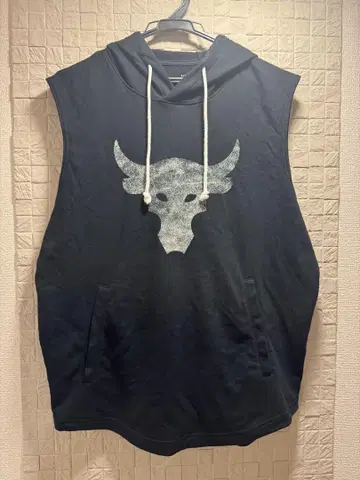Under Armour Project Rock 슬리브리스 후디