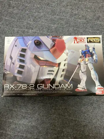 RG 1/144 RX-78-2 건담 (건담 프라모델 30주년 로고 포함)
