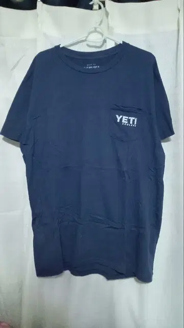 YETI (예티) 티셔츠