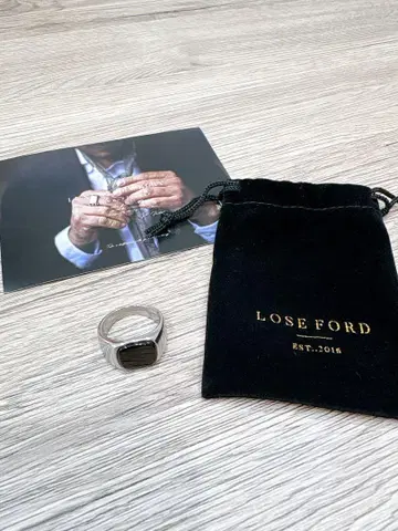 LOSE FORD 실버 링 블랙스톤