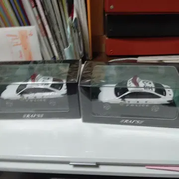 도요타 크라운 경찰차 2대 세트 2021년 제작