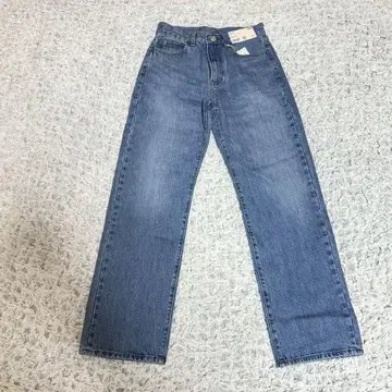 유니클로 JW ANDERSON 스트레이트 청바지 23 (65Blue)