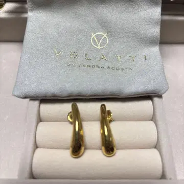 신상품! 미사용! VELATTI (베라티) 물방울 모양 골드 귀걸이