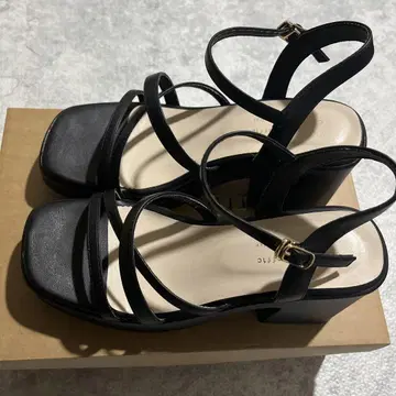 힐 (박스 포함)