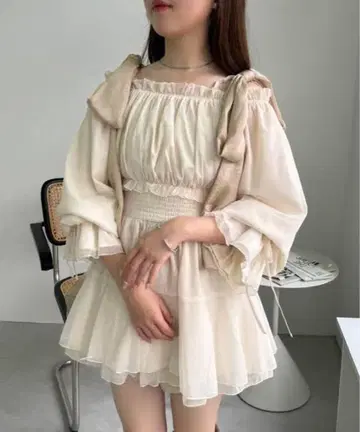 NICE CLAUP 방향 모테 튜닉 아이보리