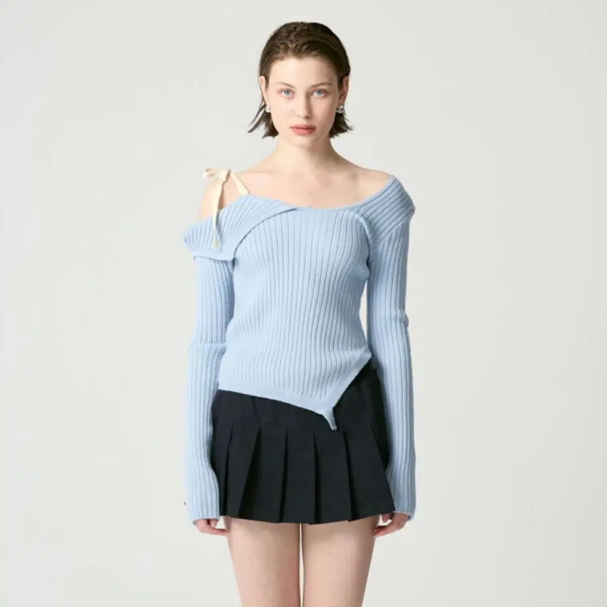 GLOWNY | 글로니 Glowny LULU RUFFLE MINI SKIRT Melange Gray L