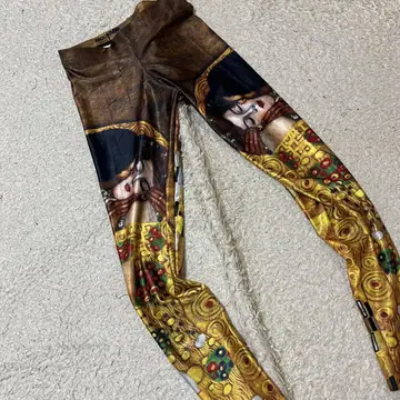 BLACK MILK 레깅스 호주산 화려한 요가 팬츠