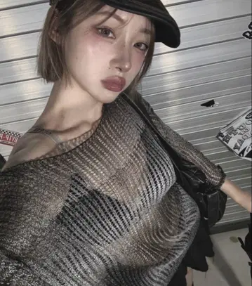 KSG 그라데이션 시스루 니트 라메 그레이 한국 여름 썸머