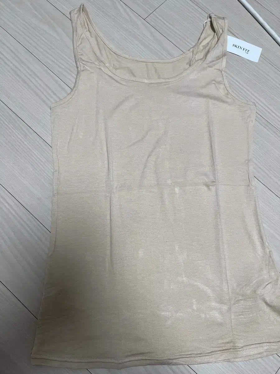 Vivien Skin Fit Running, both skin color and black colors are available, free shipping.