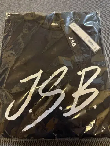 J.S.B. 블랙 티셔츠