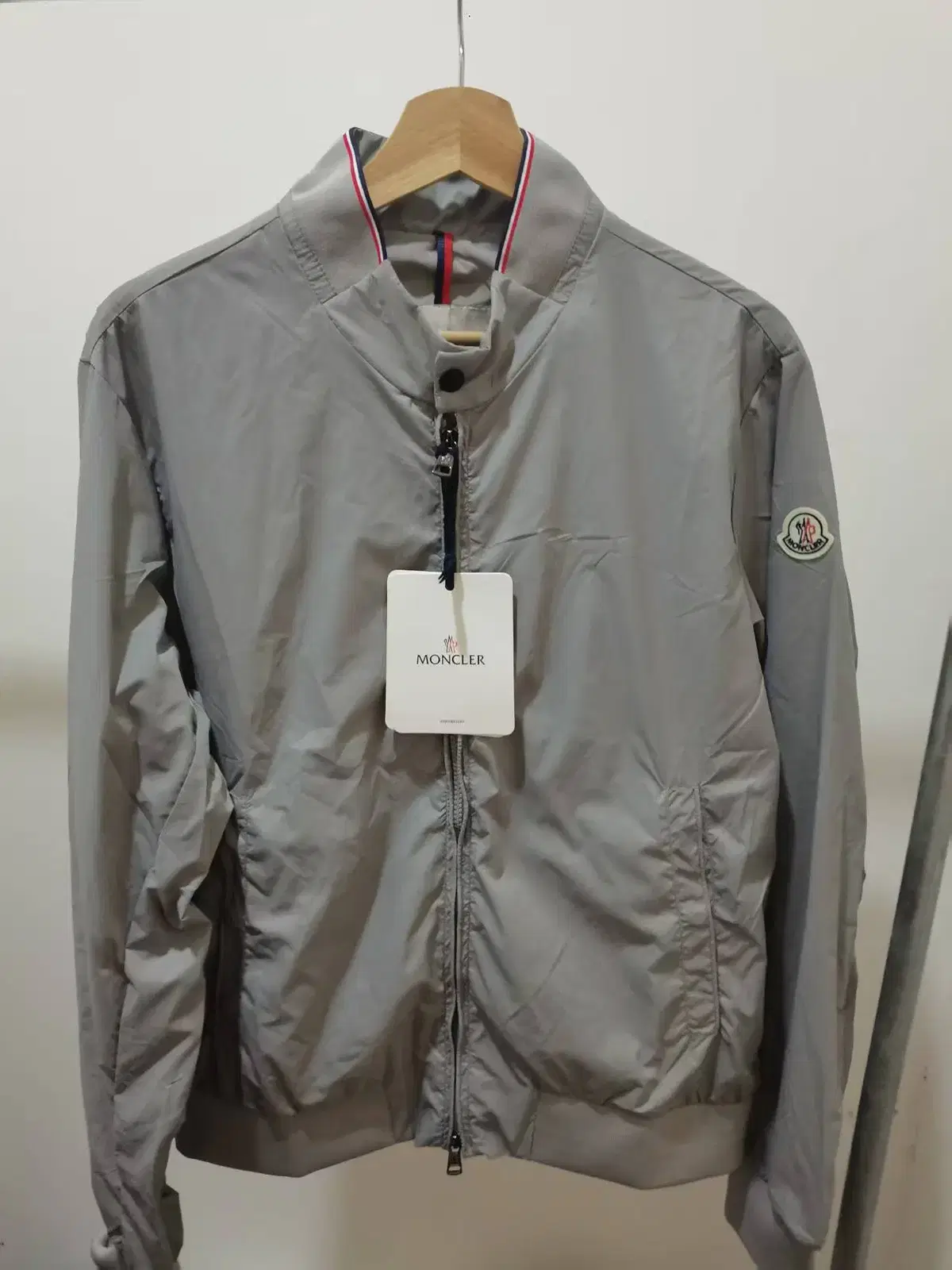 Moncler Men's Gray Jacket Coat Windbreaker Size 3