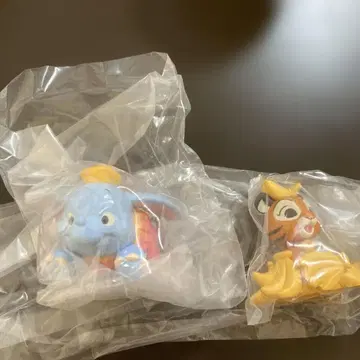 도쿄 디즈니 리조트 캡슐 토이 덤보 찬두 2개 세트
