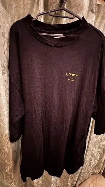 LYFT 블랙 티셔츠 M 사이즈 영국 국기 디자인
