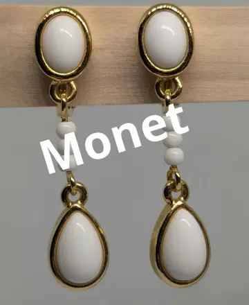 Monet 귀찌 흔들흔들