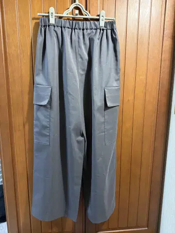야마다야 Aga 그레이 카고 팬츠 사이즈 9