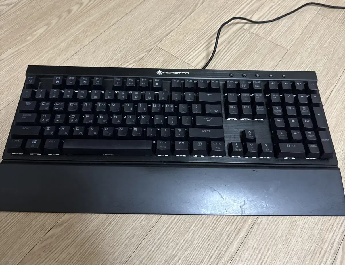 MonstarGear mk108