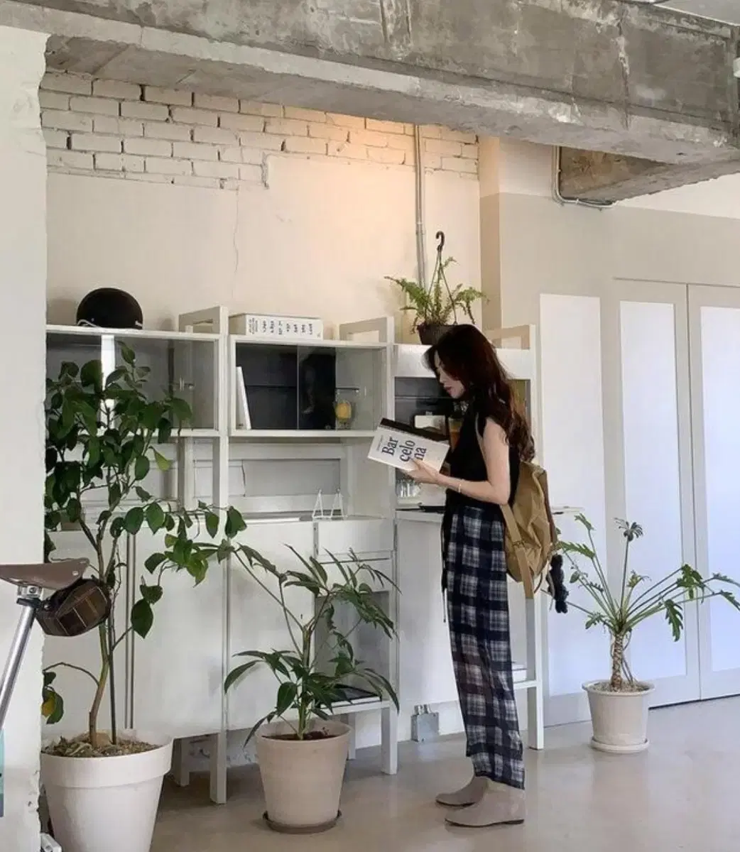 데일리마켓 체크 쉬폰 롱 스커트 네이비