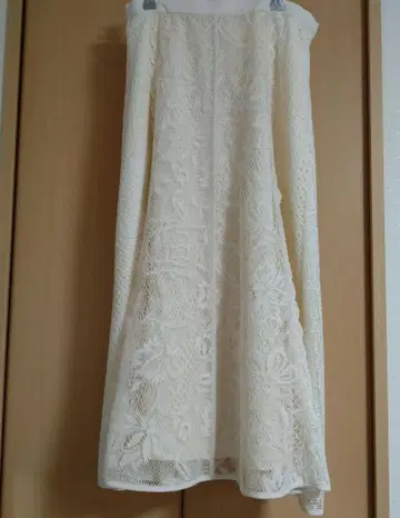 로즈 티아라 전체 레이스 스커트