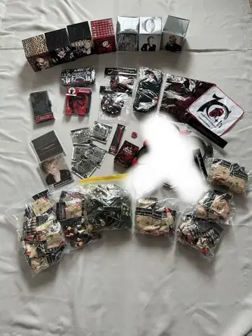 Acid Black Cherry 굿즈 묶음 판매