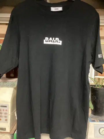 BALR. 블랙 티셔츠 S 사이즈