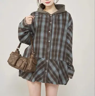 Darich (다리치) 후드 도킹 체크 루즈 셔츠 (브라운)