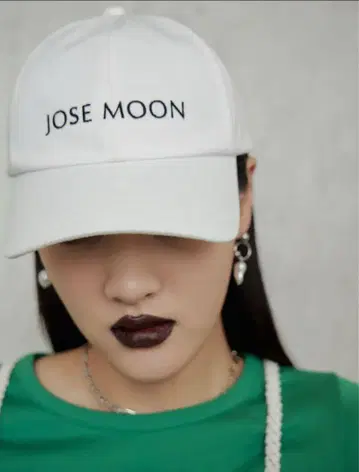 JOSE MOON 화이트 캡
