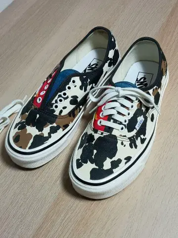 VANS 오센틱 카모플라주 패턴 클레이 26cm