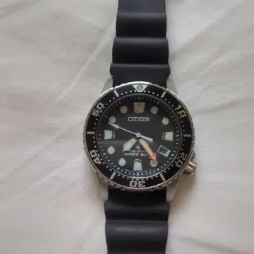 CITIZEN PROMASTER EO2020-08E 200m 방수