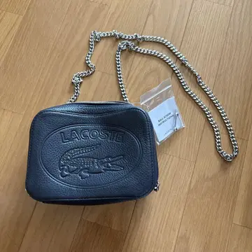 LACOSTE (라코스테) CROCO CREW 체인 핸들 백