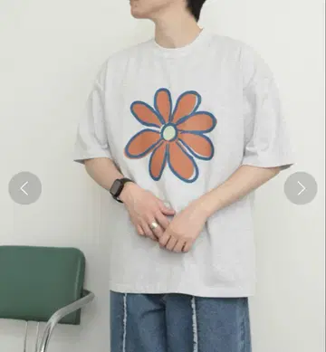 SENSE OF PLACE 팝 아트 플라워 프린트 티셔츠