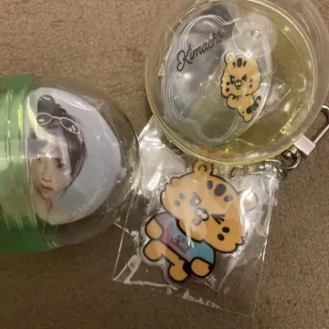 르세라핌 체원 캔 배치 아크릴 키링 가챠가챠 세트