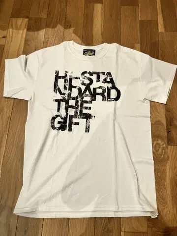 Hi-STADARD의 티셔츠