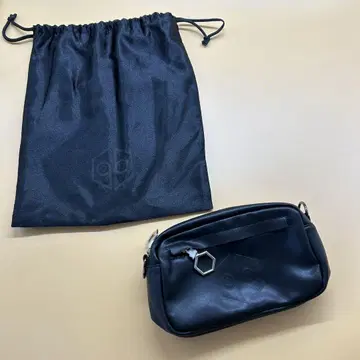 여왕벌 숄더백 qb luxury mini bag 미사용품