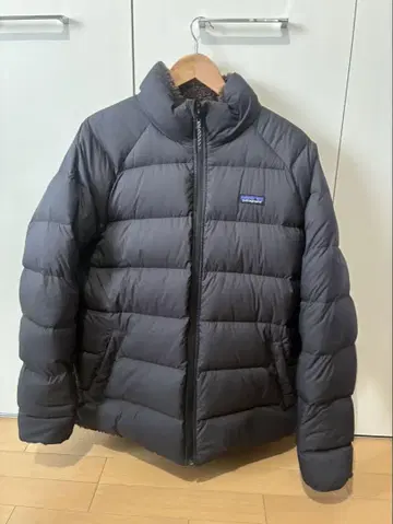 Patagonia 파타고니아 리버서블 사일런트 다운 자켓 L