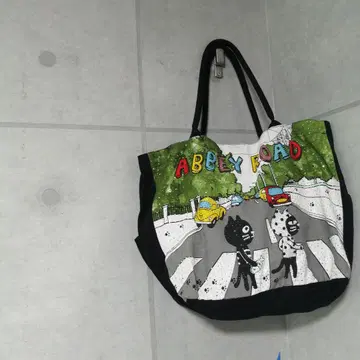 Pebble 토트백 고양이 ABBEY ROAD 고양이 블랙 핑크