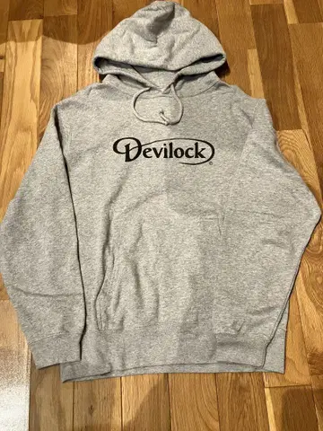 DEVILOCK의 후드티