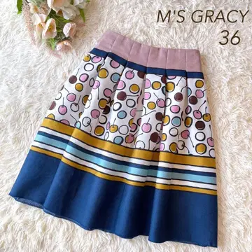 새상품급 M'S GRACY 체리 프린트 스커트 화이트 36