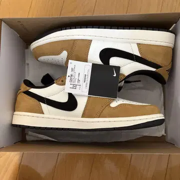 26cm Air Jordan 1 Low 루키 오브 더 이어