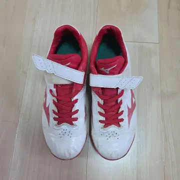 Mizuno 스파이크 슈즈 화이트/레드