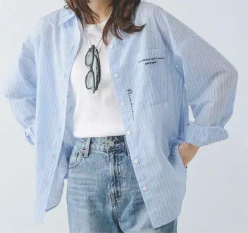 레터드 슈 셔츠