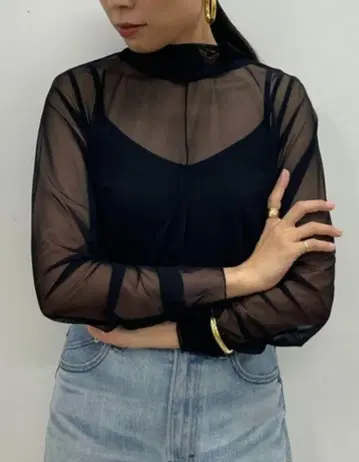 실물 이미지 추가 예정 Loungedress 튤 티셔츠