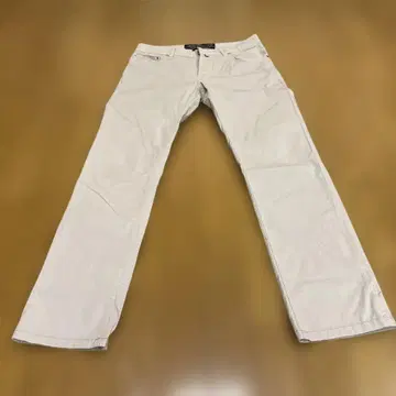 JACOB COHEN 화이트 팬츠 31 사이즈