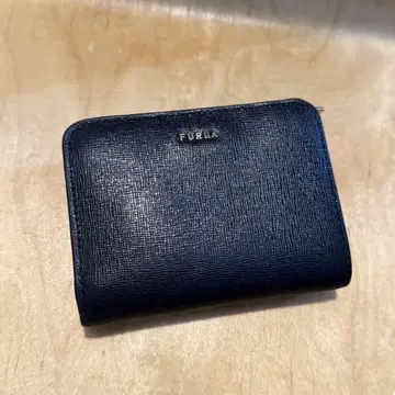 FURLA 블랙 두겹 지갑 훌라 새상품급