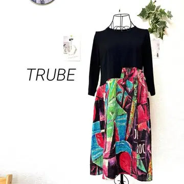 8922-1 TRUBE 아트 디자인 도킹 원피스 레이온 혼방
