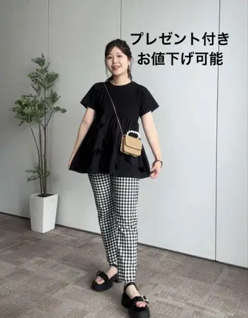 prose verse 플라워 모티브 페플럼 티셔츠